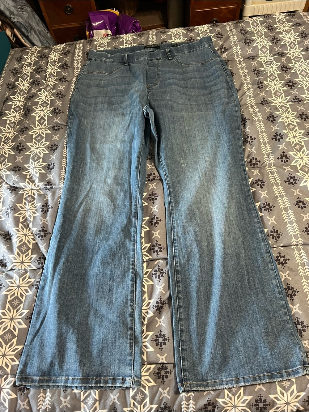 Judy Blue Medium Wash Flare Jeans - Blue